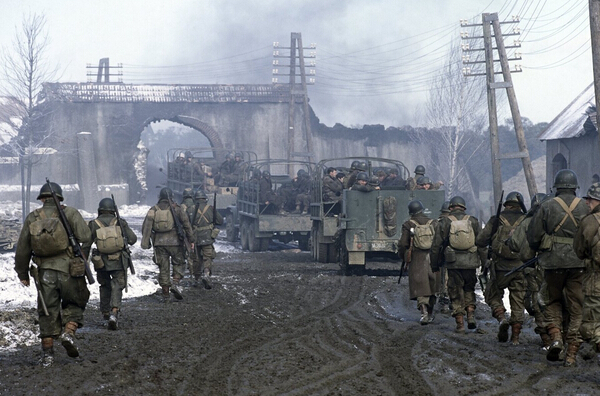 Band of brothers +the pacific -12
