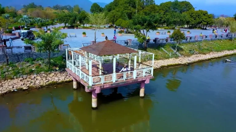 Lake Side Novante Agyapong: A New Benchmark in Lakeside Luxury Living Lake side novante agyapong